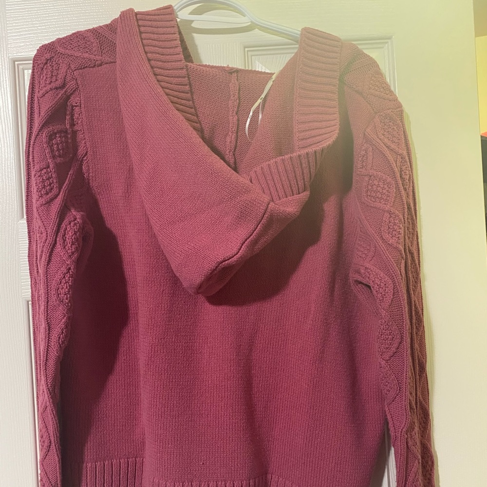 Sweater - Picture 2 of 2